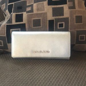 Michael Kors Clutch